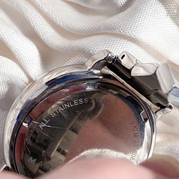 euc Marc Jacobs stainless steel watch - Picture 8 of 9